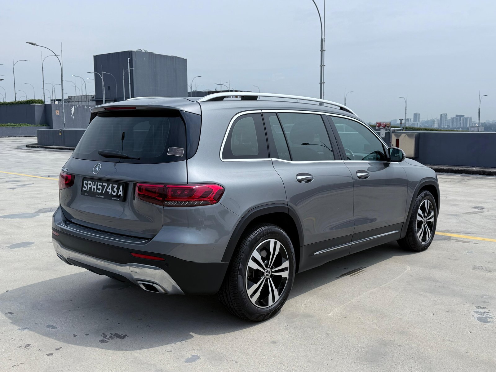 Mercedes-Benz GLB180 Progressive photo 2